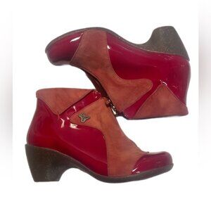 NWT Portofino red leather round toe All day comfort Trend orthodic ankle boot 36